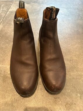 Blundstone Tasmania Australia  Chelsea Boots Men’s Size 11